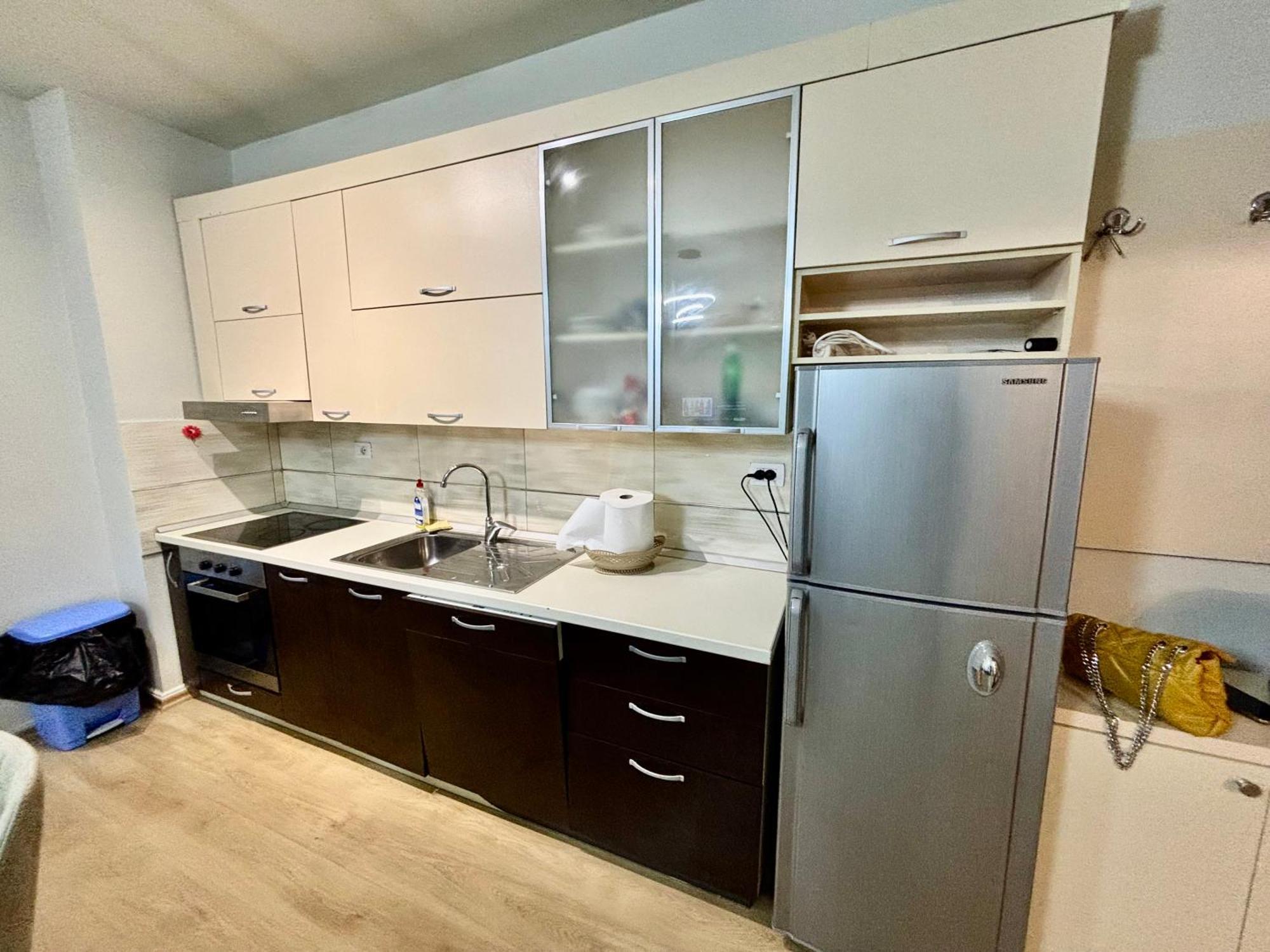 Edi'S Apartament Tiran Dış mekan fotoğraf