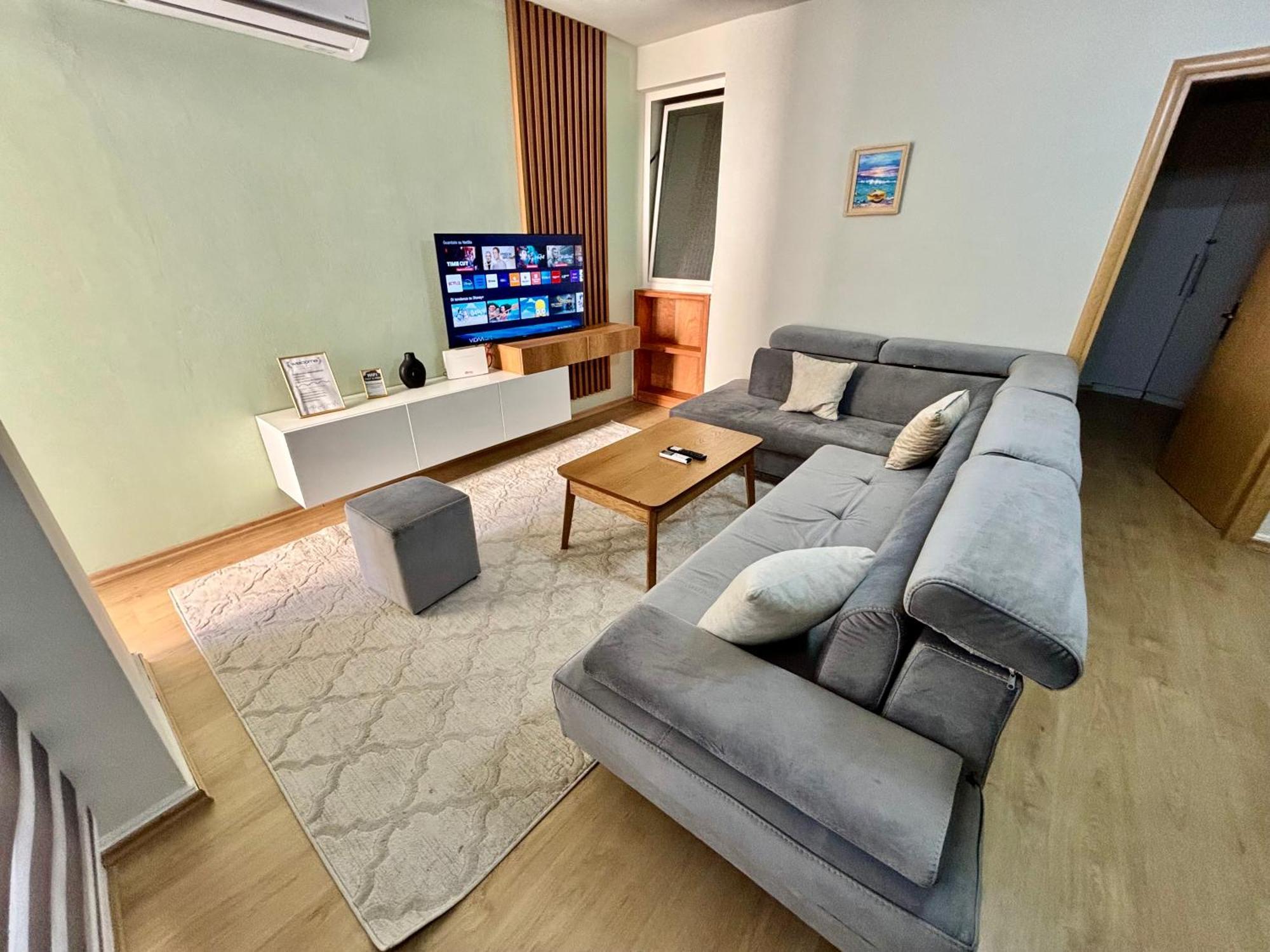 Edi'S Apartament Tiran Dış mekan fotoğraf