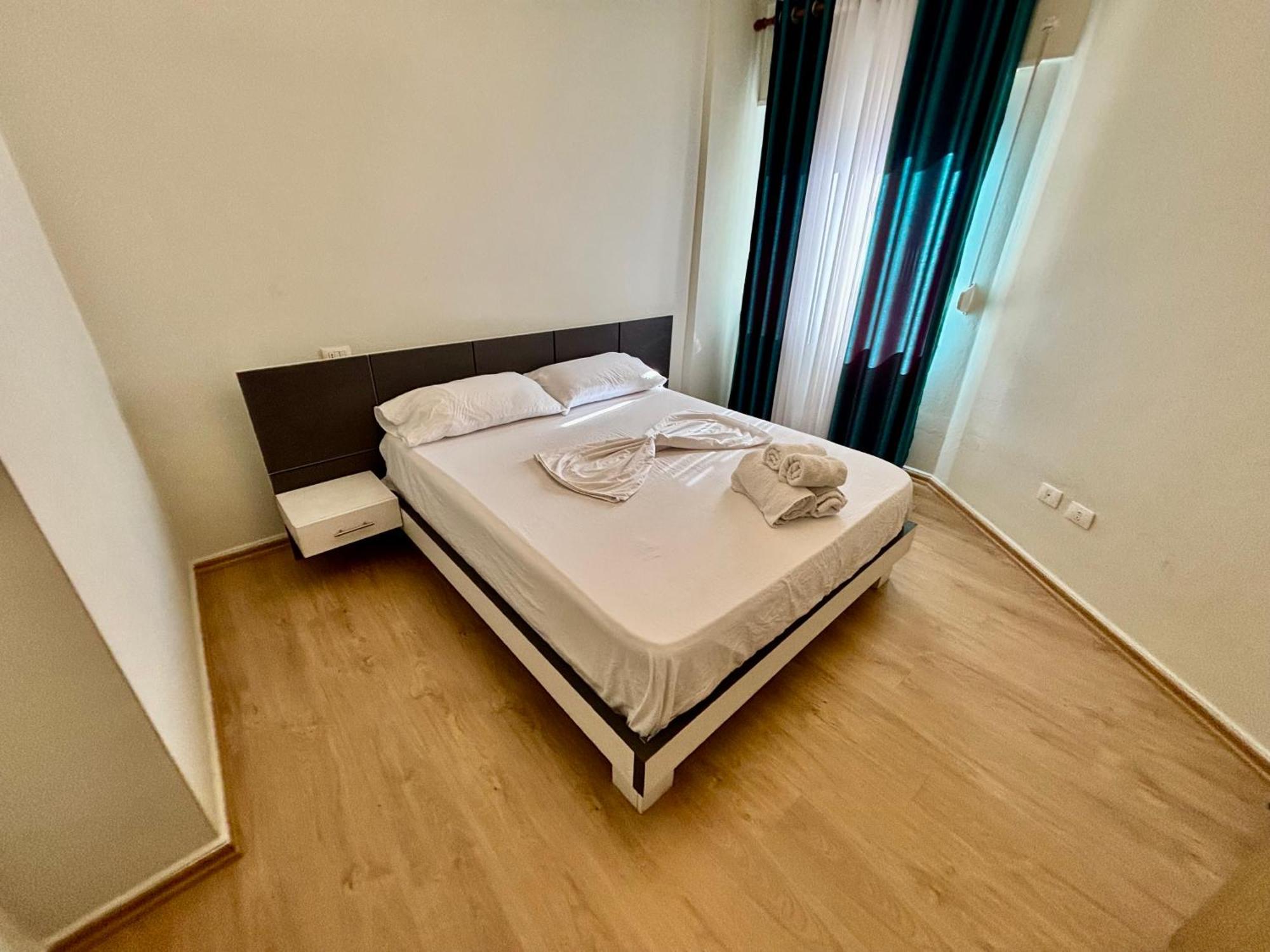 Edi'S Apartament Tiran Dış mekan fotoğraf